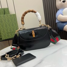 Gucci Bamboo 1947 small top handle bag in patent leather black 2024