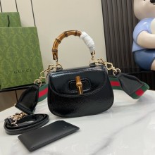 Gucci Bamboo 1947 mini top handle bag in patent leather 786482 black 2024