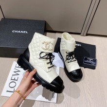 Chanel New CC Lace-Ups Boots G36424 white 2020