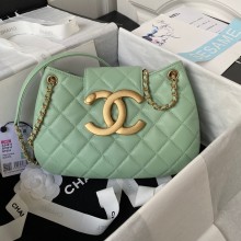 Chanel Lambskin & Gold-Tone Metal large Messenger Bag AS4610 mint green 2024