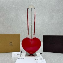 Alaia Le Cœur Heart Bag in calfskin red 2024