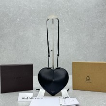 Alaia Le Cœur Heart Bag in calfskin black 2024